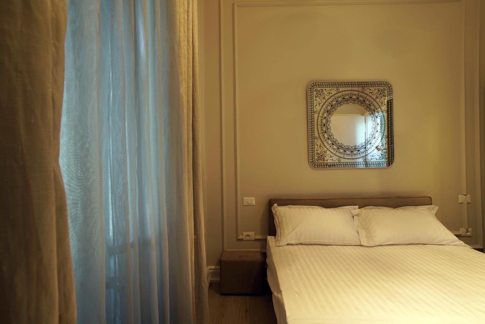 Padam Boutique Hotel Tirana Habitación foto